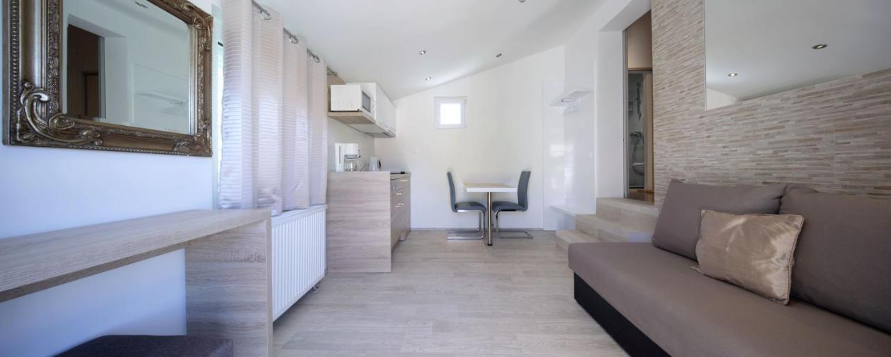 Beach Apartments Ankora Makarska Rom bilde